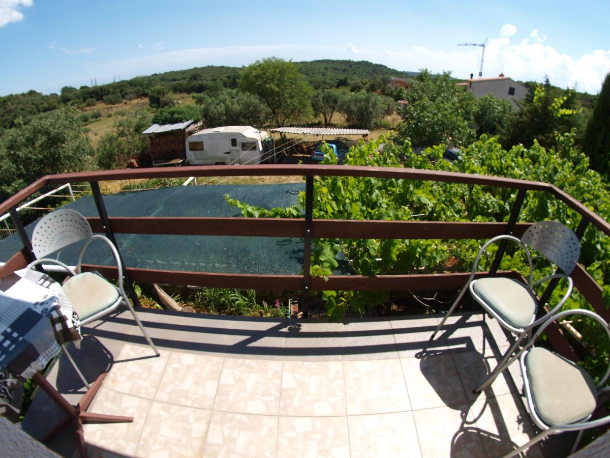 Apartments Slavica 382 Pola Esterno foto