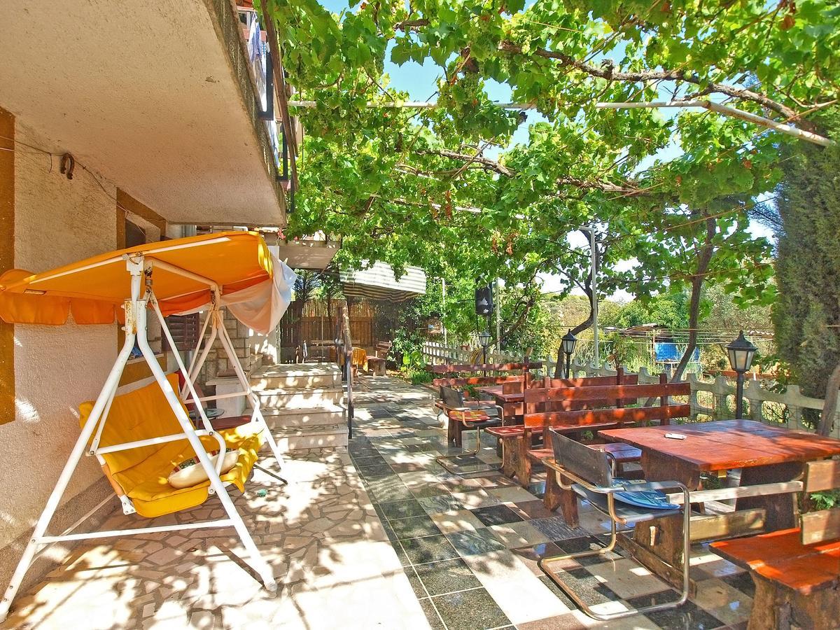 Apartments Slavica 382 Pola Esterno foto